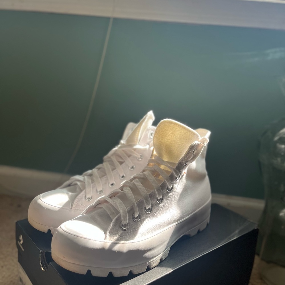 Platform Converse